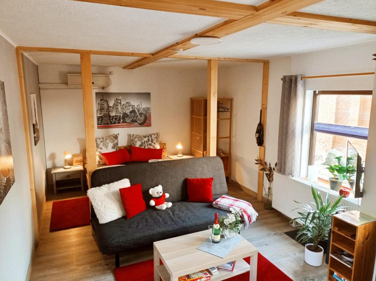 Ferienwohnung Am Markt Tangermünde Esterno foto